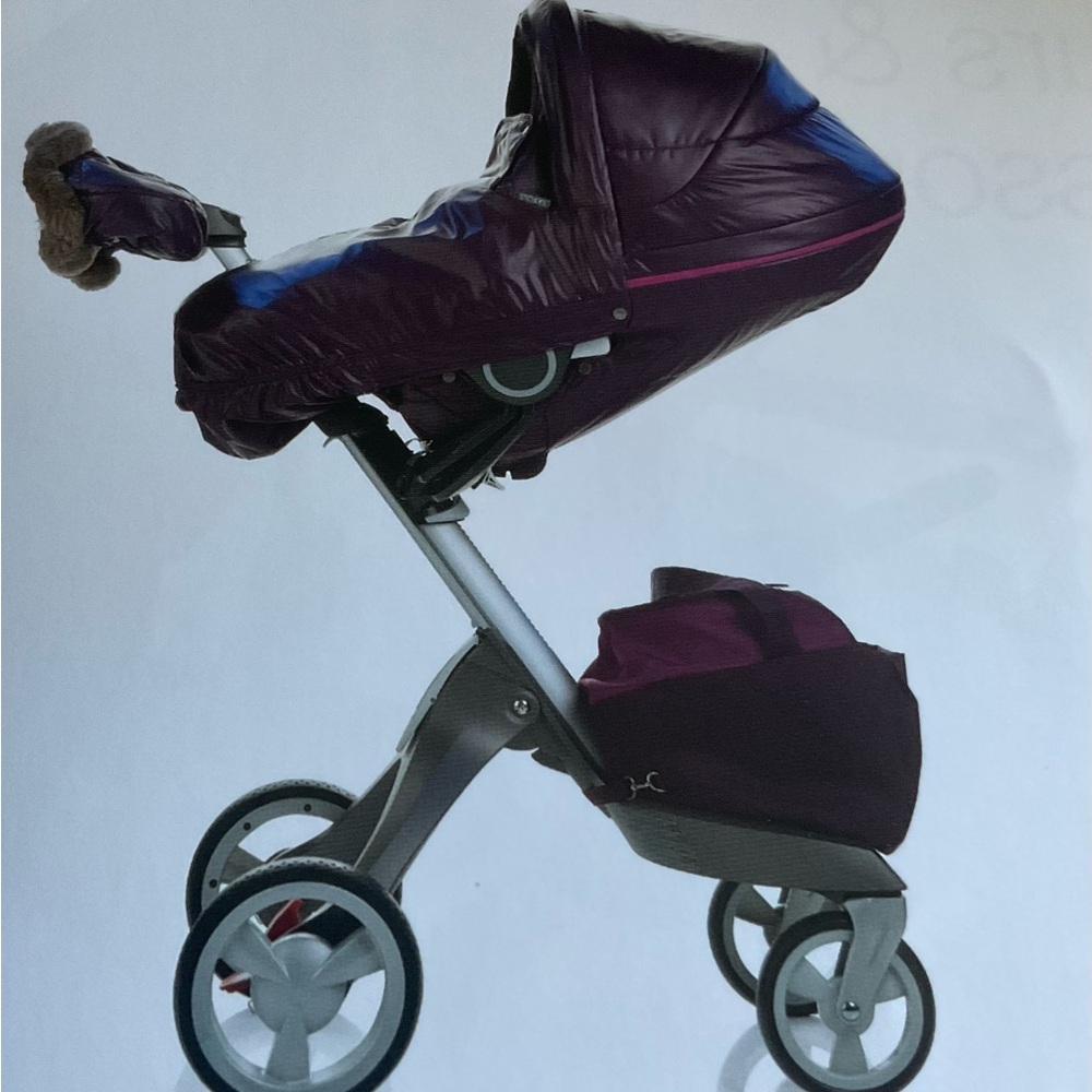 🌱🌱The STOKKE XPLORY Full Stroller Concept in Dark Purple Color